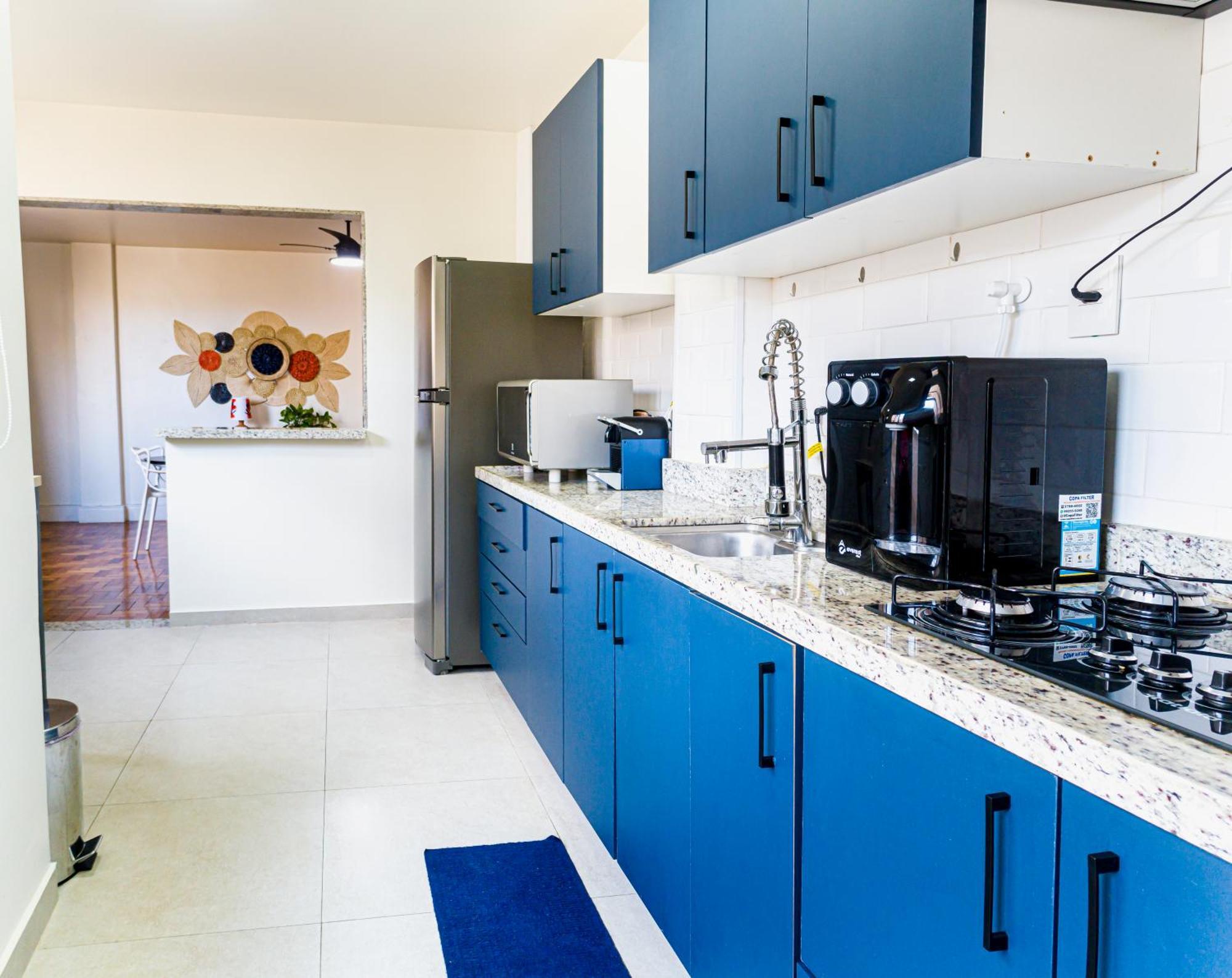 Apartemen Copacabana Todo Reformado, 3 Quartos, 2 Banheiros, Varanda, 6 Camas, No Posto 6, Proximo Arpoador E Ipanema Pauloangerami Rp144 Rio de Janeiro