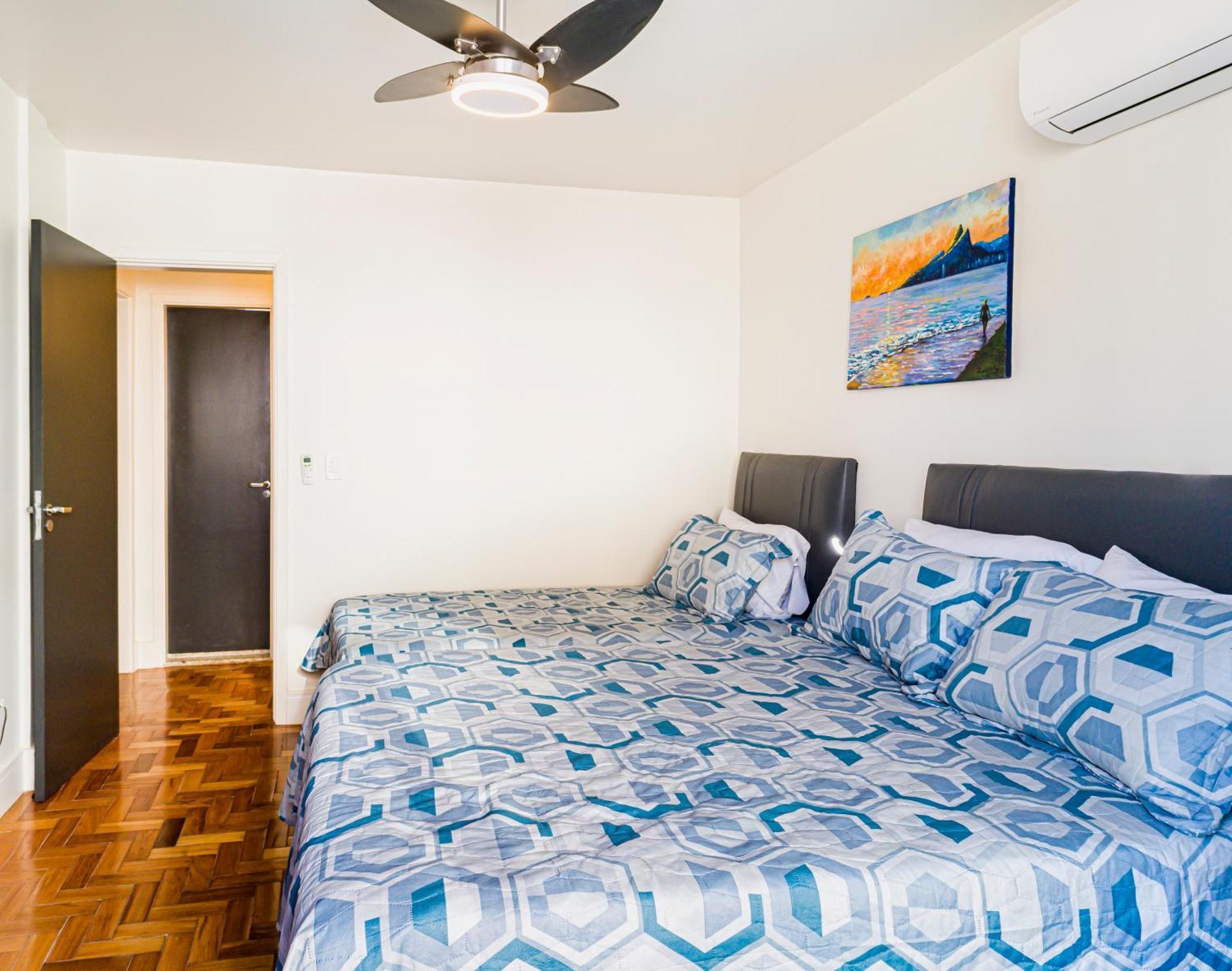 Copacabana Todo Reformado, 3 Quartos, 2 Banheiros, Varanda, 6 Camas, No Posto 6, Proximo Arpoador E Ipanema Pauloangerami Rp144 Apartemen *