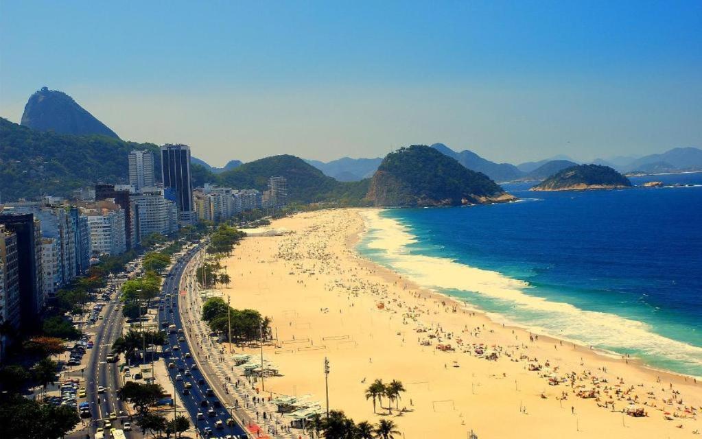 Copacabana Todo Reformado, 3 Quartos, 2 Banheiros, Varanda, 6 Camas, No Posto 6, Proximo Arpoador E Ipanema Pauloangerami Rp144 *